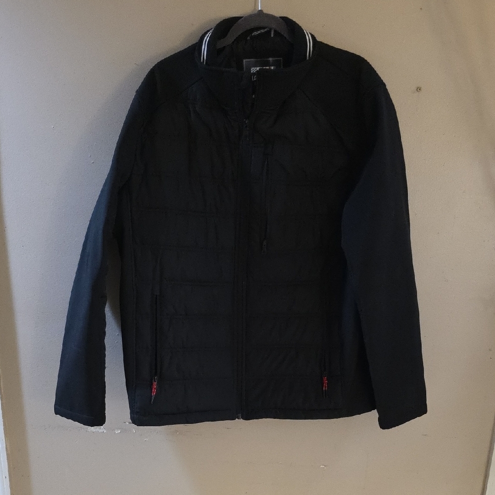 Nautica Black Puffer Jacket with Classic Design